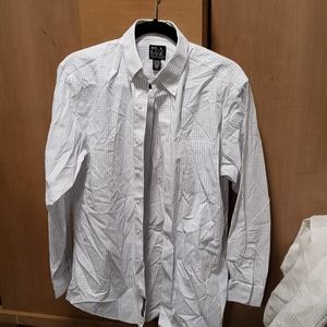 Men's button down collar shirt